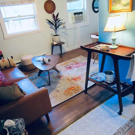 Boho-Chic Studio - Unit 1 Bloomington Exterior photo