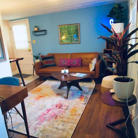Boho-Chic Studio - Unit 1 Bloomington Exterior photo