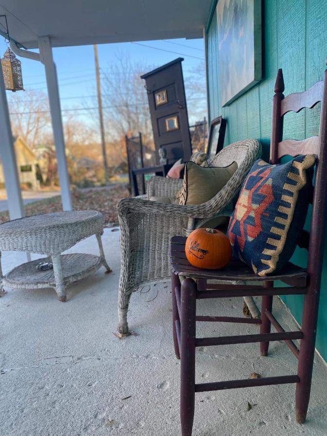 Boho-chic - Unit 1 Apartment Bloomington