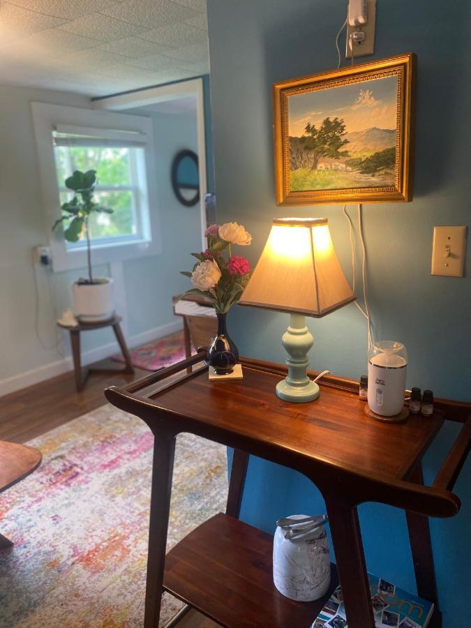Boho-chic - Unit 1 Apartment Bloomington